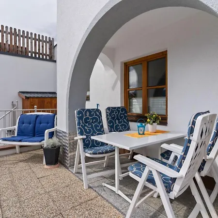 Apartment Lively Flat Near A Ski Resort In Fiss
