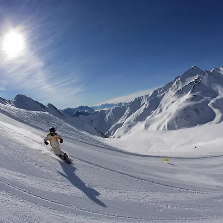 In Near Lifts * Fiss