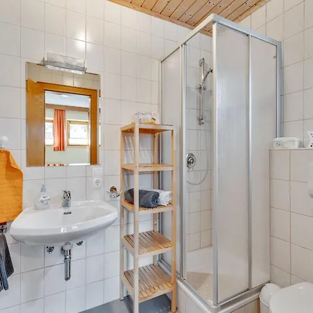 In Near Lifts Apartament Fiss