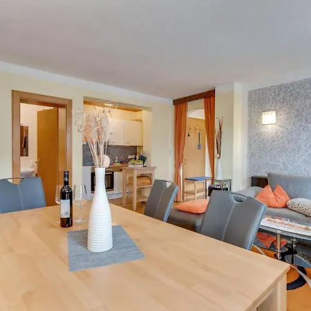 Lively Flat Near A Ski Resort In Fiss * Fiss